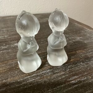 Fenton Glass Praying Children